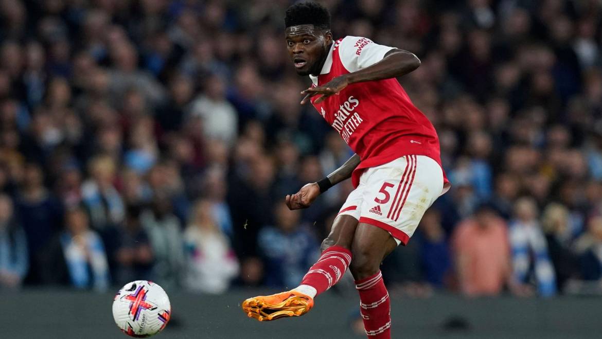 Arsenal told to sign Premier League ‘upgrade’ on Partey and rectify ‘pricey’ oversight