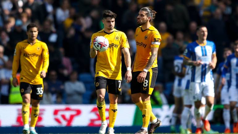 Wolves fans should be offered Spurs-style refund for ’embarrassing’ 6-0 defeat to Brighton