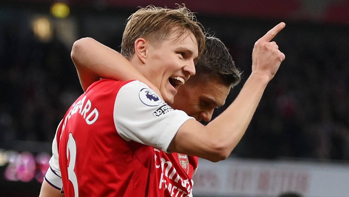 Odegaard double lifts Arsenal past Chelsea and back to top of table