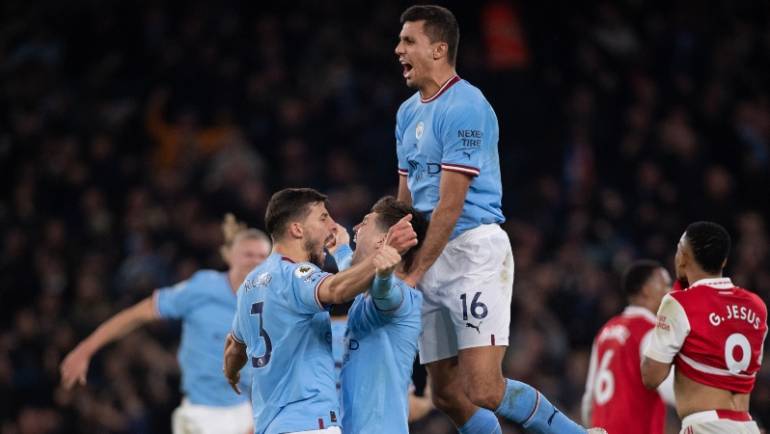 Manchester City confirmed as Premier League champions after Arsenal defeat