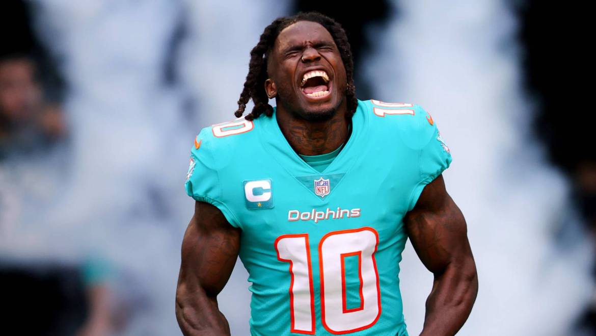 Dolphins’ Tyreek Hill Welcomes Lionel Messi to Miami, Wants to Know Who Is Faster