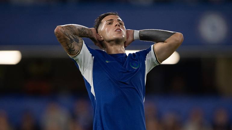 Chelsea star Enzo Fernandez drops shock EXIT bomb on Blues – after just seven months: report