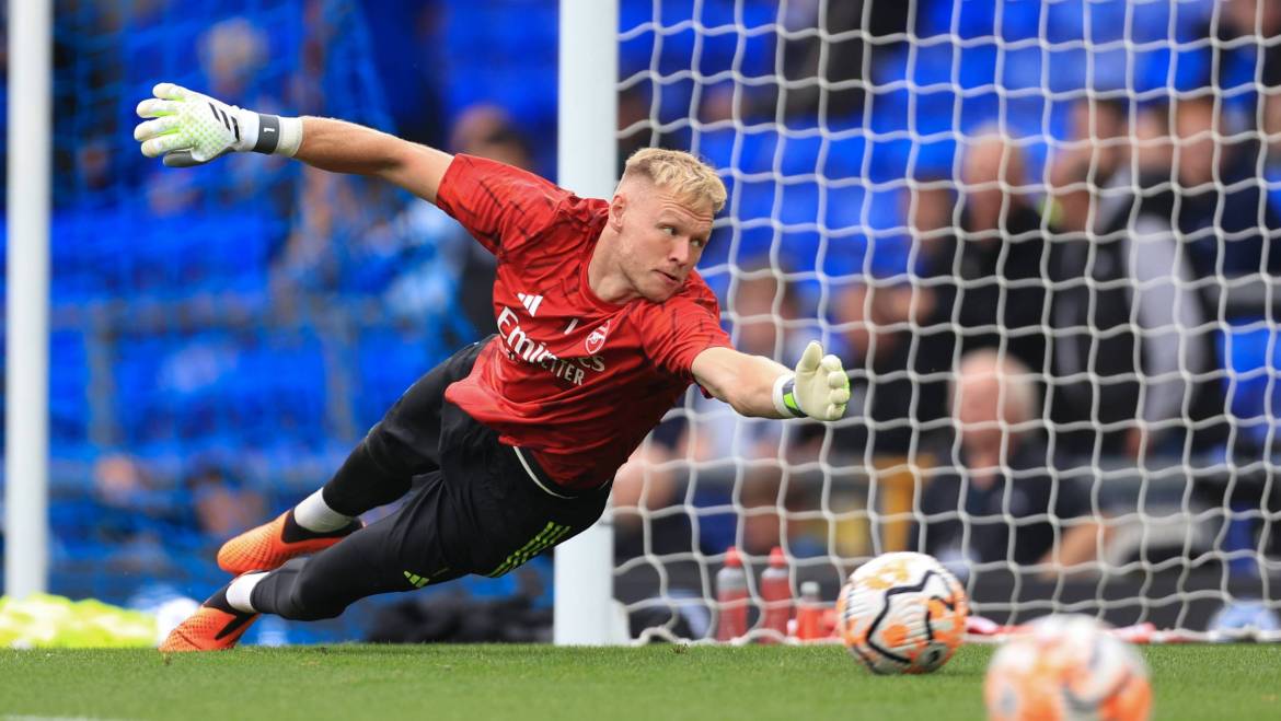 Arsenal drop Aaron Ramsdale, Premier League legend has bad news for goalkeeper