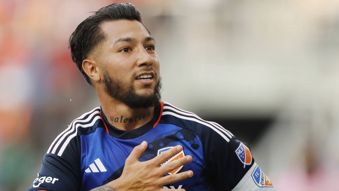 FC Cincinnati sign Luciano Acosta to contract extension | MLSSoccer.com