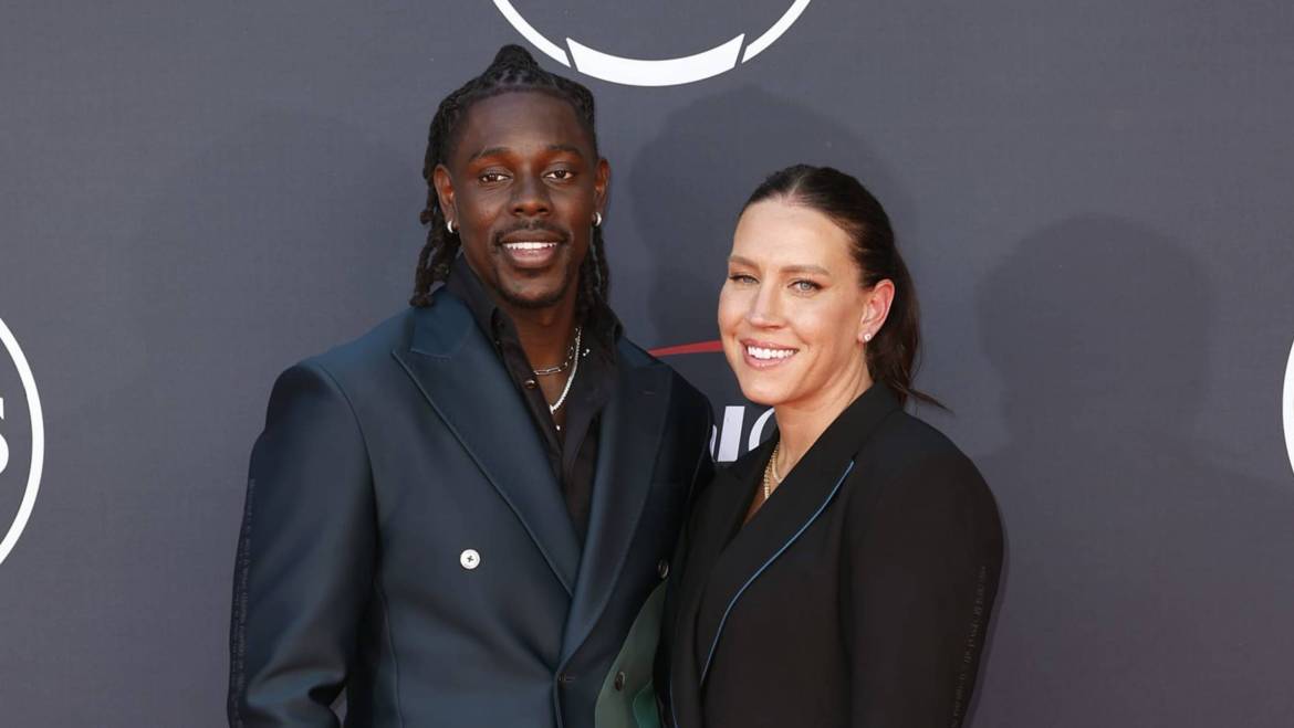 Celtics’ Jrue Holiday’s Wife Lauren Discusses Toll of Trade From Bucks