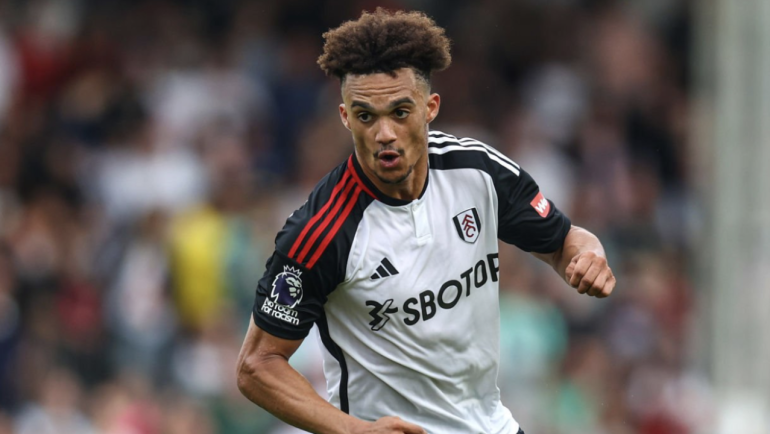 Antonee Robinson ready to help Fulham “turn the tide” after positive international window