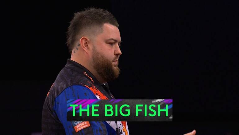 Michael Smith takes out The Big Fish in the final! | Darts News | Sky Sports