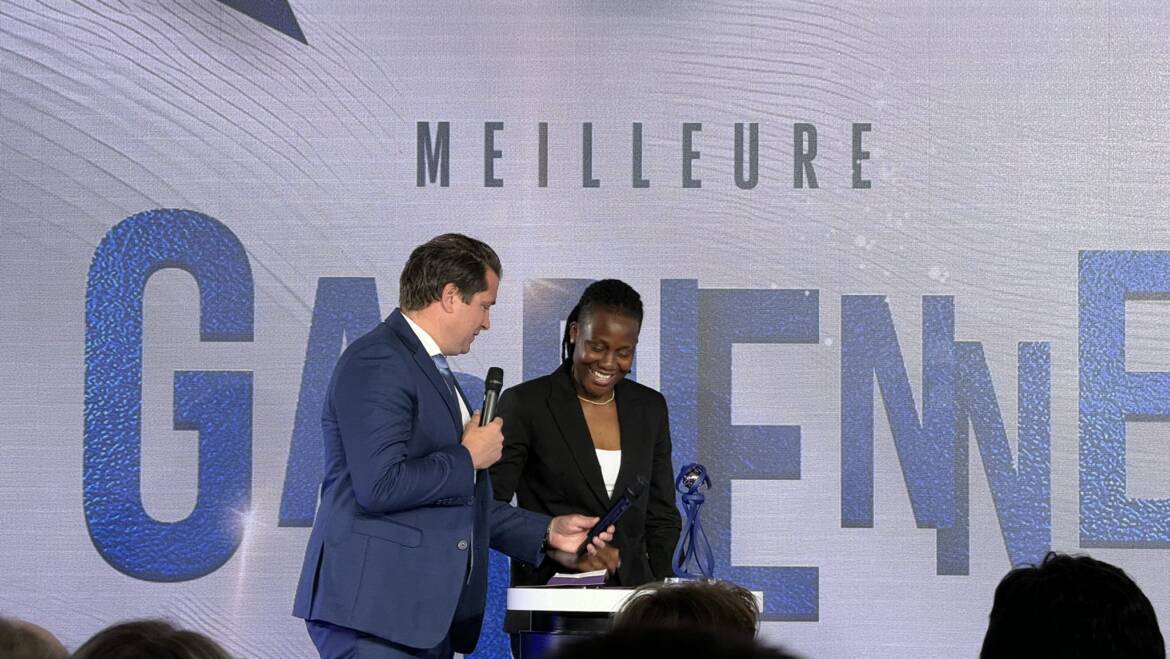 Chiamaka Nnadozie wins Arkema Goalkeeper of the Year award, makes French TOTS