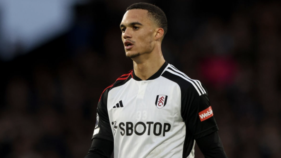 Antonee Robinson staying focused on Copa America, Fulham future