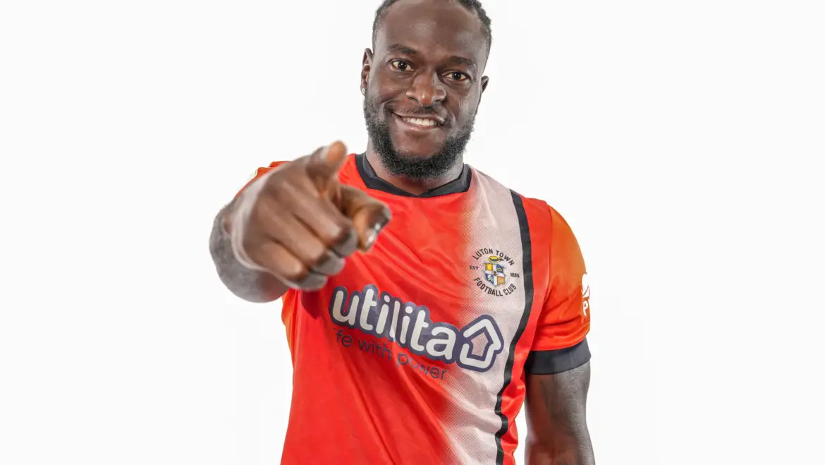 Victor Moses opens Luton goalscoring account in 3-1 loss to Plymouth Argyle