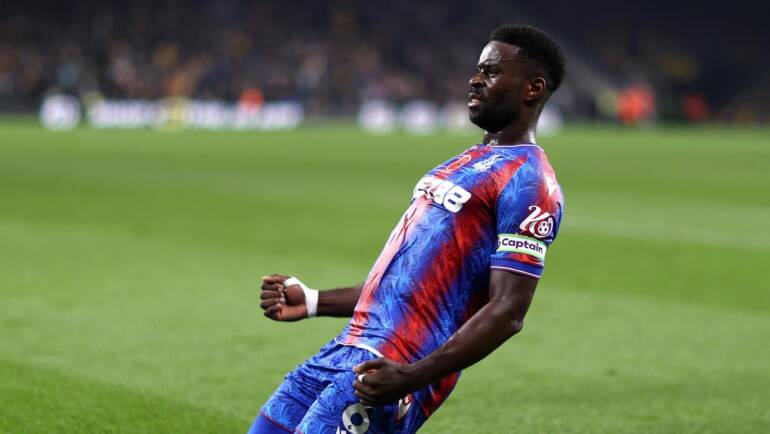 Guehi nets late for Palace to deny Wolves first win of season